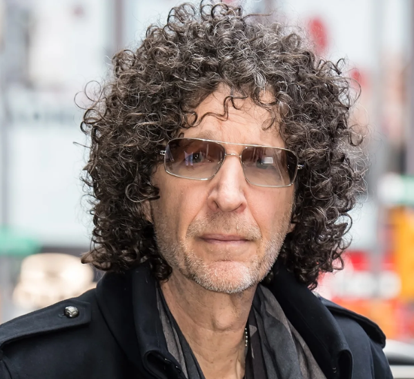 Howard Stern Net Worth: Early Life, Age, Career, Personal Life & More