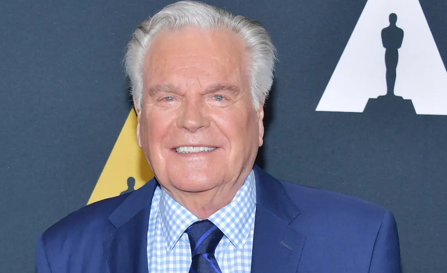 Robert Wagner Net Worth: Bio, Age, Height, Education, Career, Family, Girlfriend, Social Media & More