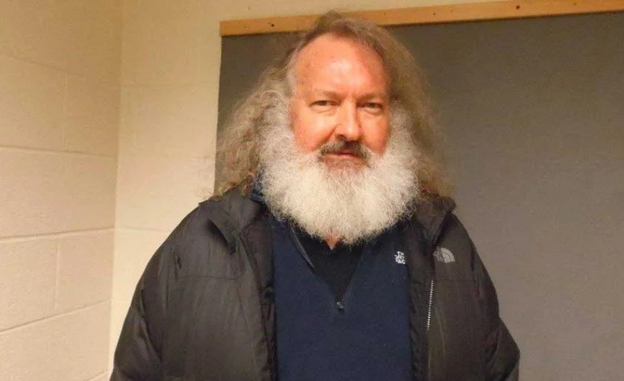 Randy Quaid Net Worth: Early life, Age, Height, Family, Career & More