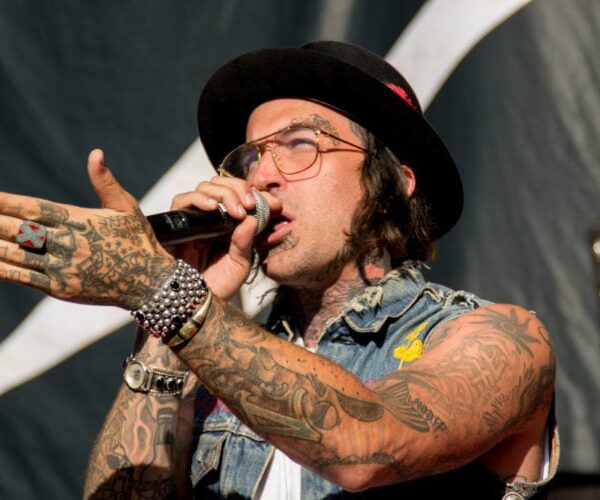 Yelawolf net worth